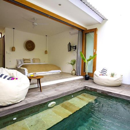 Tiga Studios - Adults Only Kuta  外观 照片