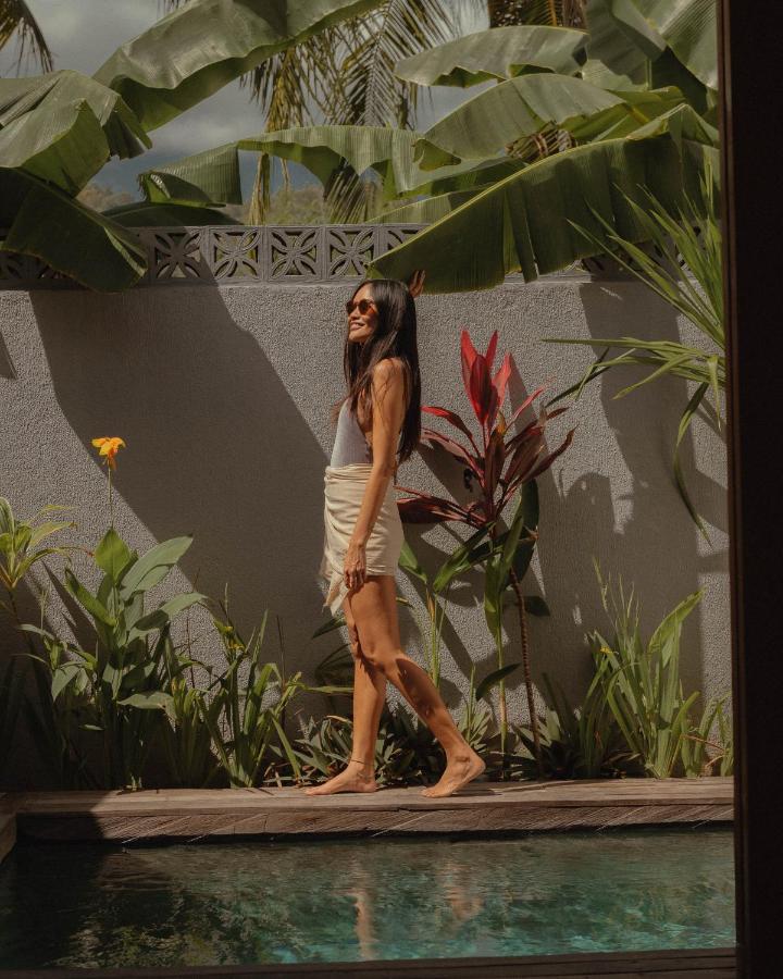 Tiga Studios - Adults Only Kuta  外观 照片